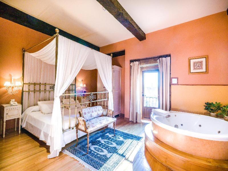 Hotel Palacio Garcia Quijano Corrales De Buelna Номер фото