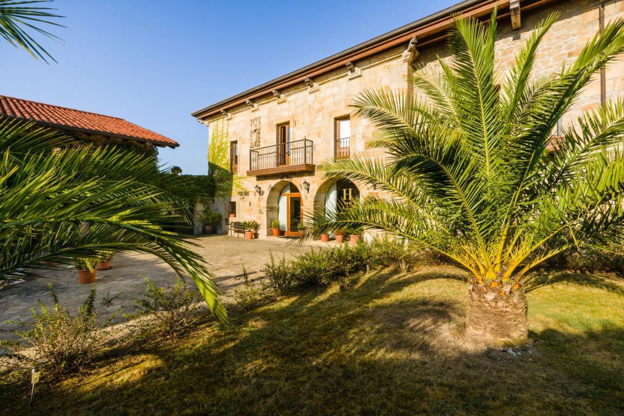 Hotel Palacio Garcia Quijano Corrales De Buelna Экстерьер фото