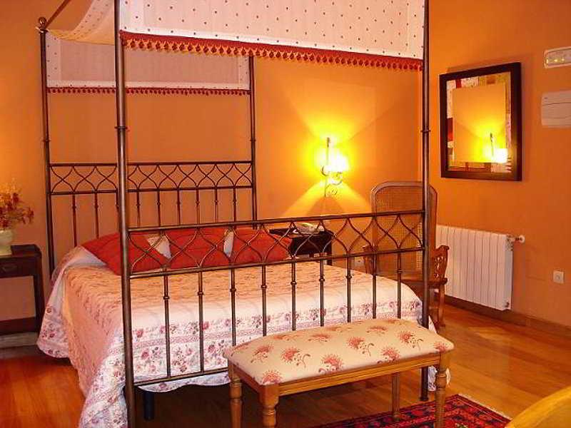 Hotel Palacio Garcia Quijano Corrales De Buelna Экстерьер фото