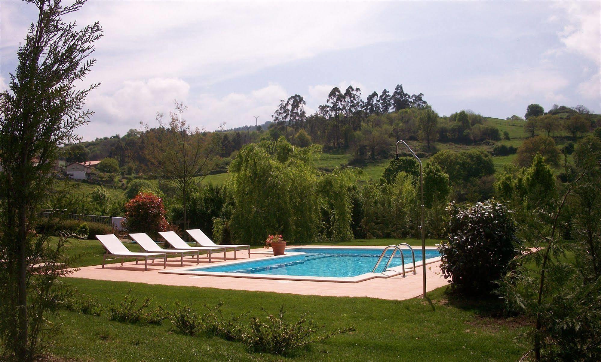 Hotel Palacio Garcia Quijano Corrales De Buelna Экстерьер фото